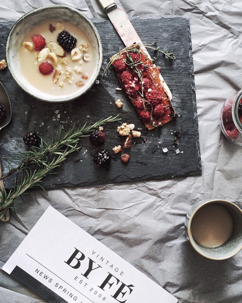 home-contact home-contact